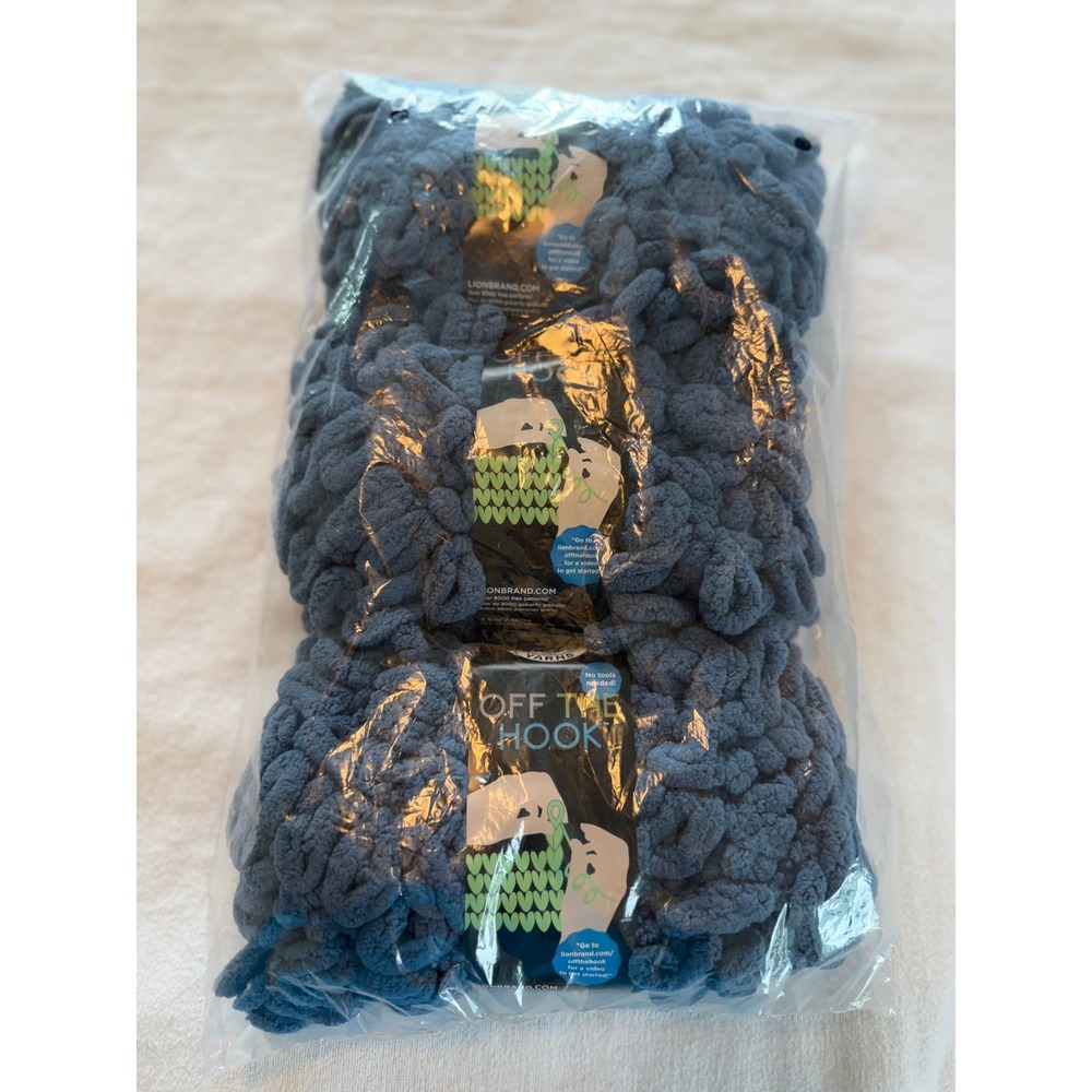 Lion Brand Off The Hook Yarn 3 Skeins Sailor Moon Blue Polyester Jumbo Loop Yarn
